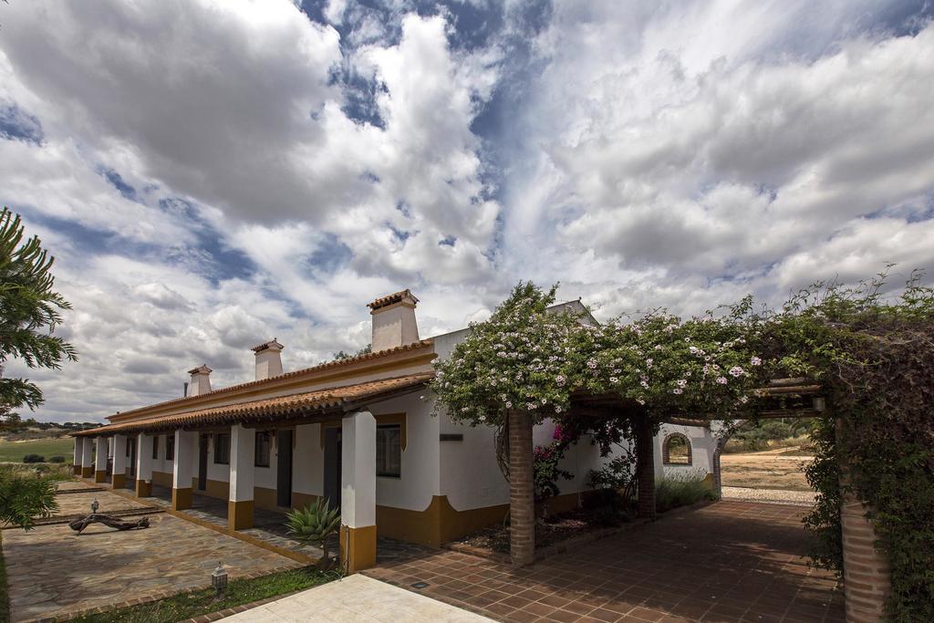 Naveterra-Hotel Rural Alandroal Exterior photo