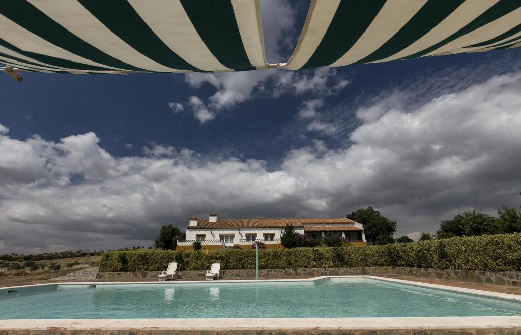 Naveterra-Hotel Rural Alandroal Exterior photo